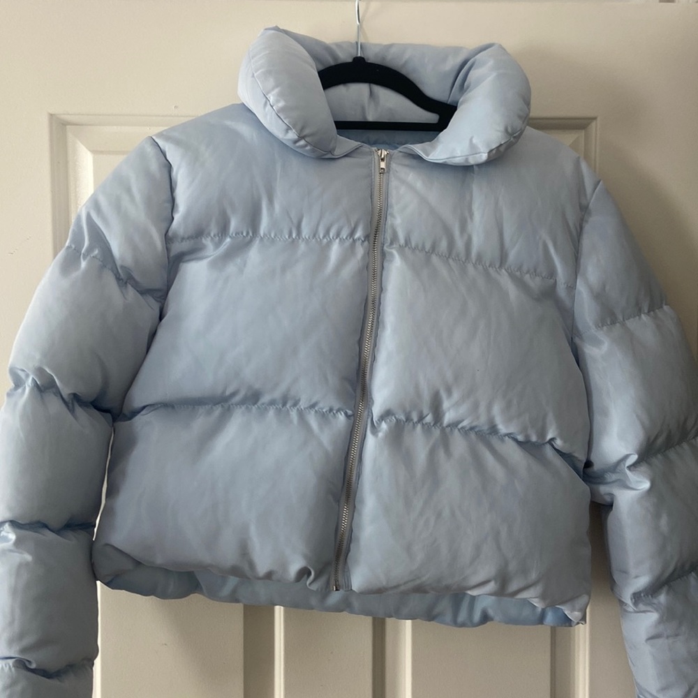 BABY BLUE PUFFER